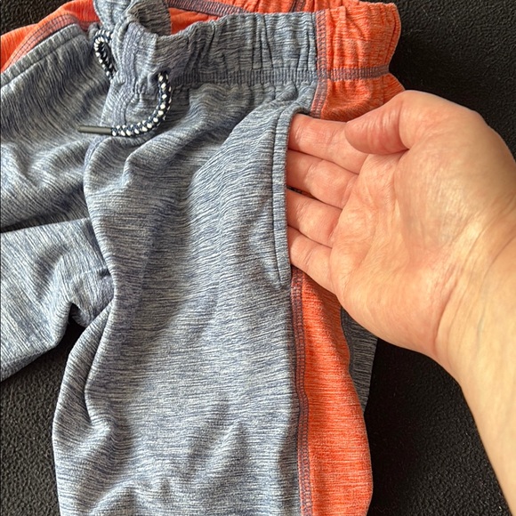 Hanna Andersson Active Made for Sun Shorts size 4 - Picture 3 of 6